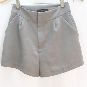 💕 Forever 21 Dress Shorts